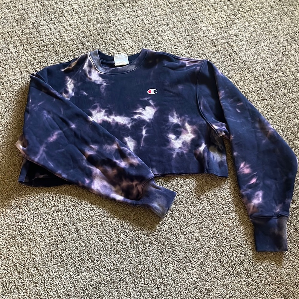 Cropped champion sweatshirt